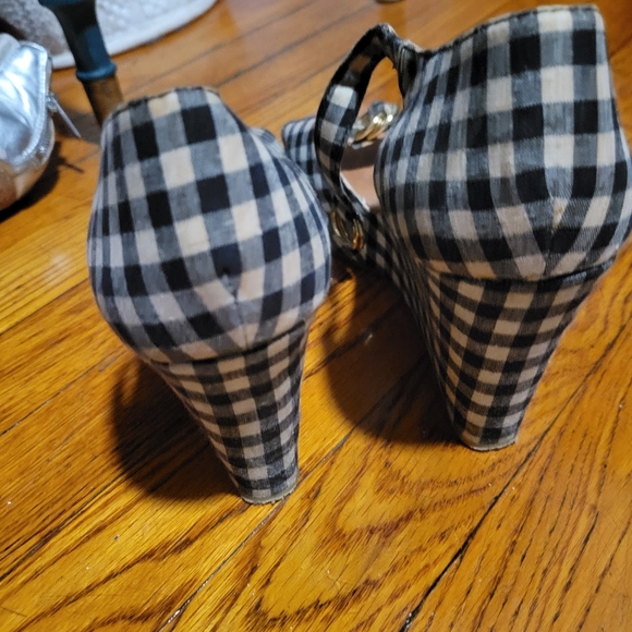 Checkered platform sandals - Picture 3 of 3